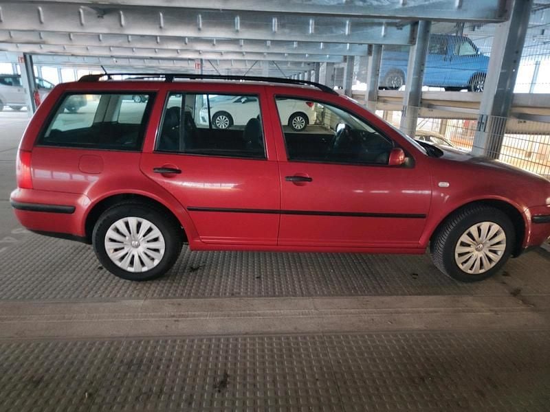 Gebraucht VW Golf IV Ocean 102 PS (75 kW) 2005 Rot Kombi