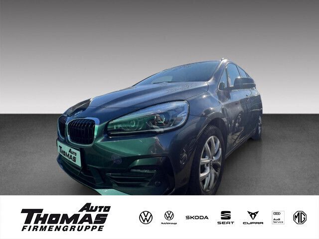 Grau Gebraucht 2020 BMW 220 Gran Tourer Sport Line Van / Kleinbus | 21.780 € (Guter Preis) - Bild 1/3