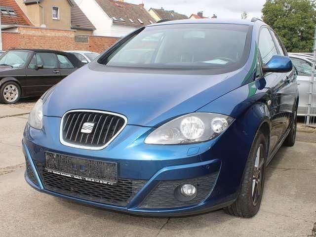 Gebraucht Seat Altea 4You 125 PS (91 kW) 2014 Van / Kleinbus