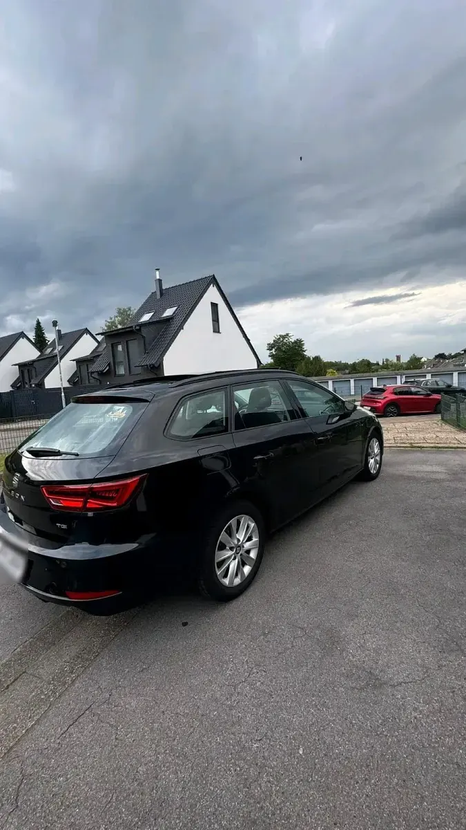 Gebraucht Seat Leon ST 131 PS (96 kW) 2019 Schwarz Kombi