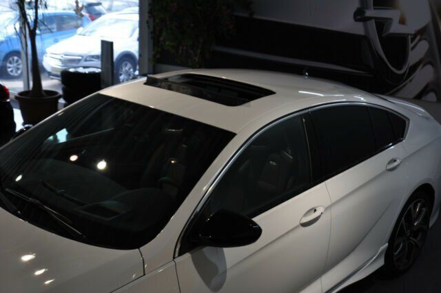 Gebraucht Opel Insignia 230 PS (169 kW) 2021 Weiß Limousine