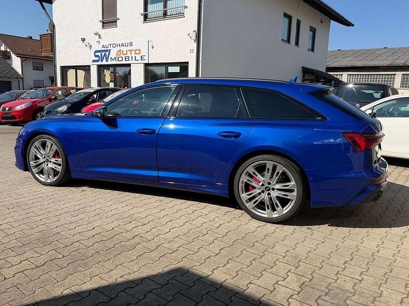 Second-hand Audi S6 344 CP (253 kW) 2023 Albastru Break