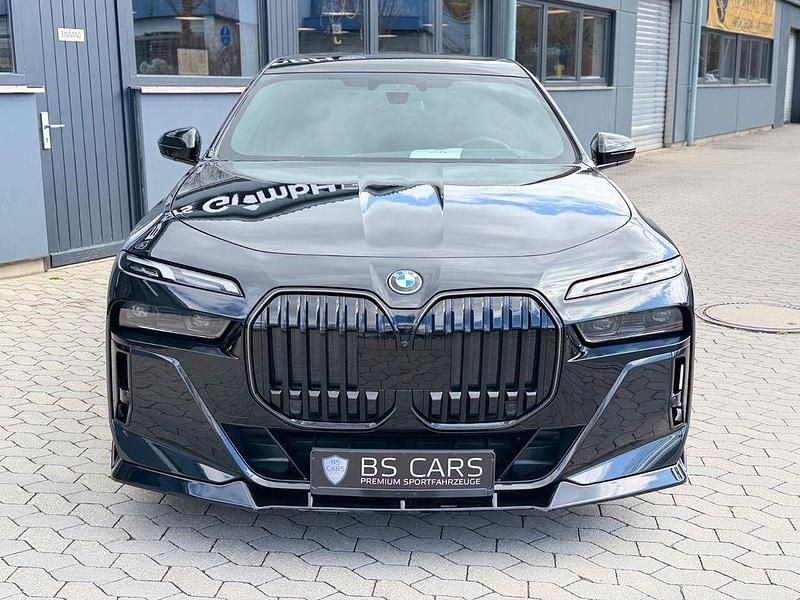 Gebraucht BMW i7 Performance 334 kW (455 PS) 2024 Schwarz Limousine