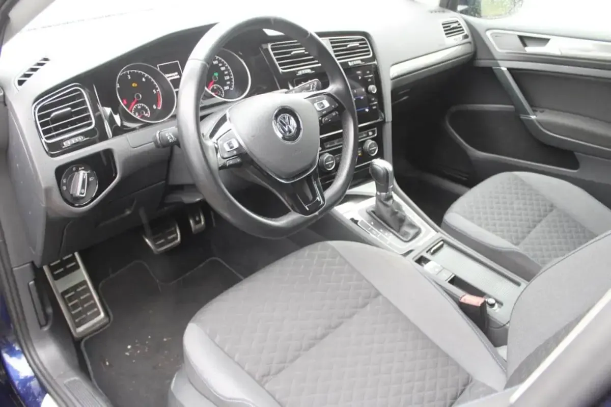 Second-hand VW Golf VII Join 150 CP (110 kW) 2019 Albastru Break