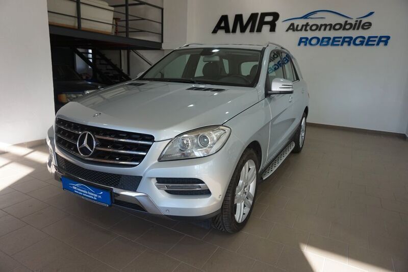 Silber Gebraucht 2013 Mercedes ML250 SUV | 15.500 € (Guter Preis) - Bild 1/4