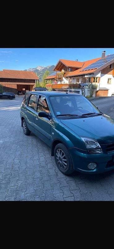 Gebraucht Subaru Justy 94 PS (69 kW) 2004 Grün Kleinwagen