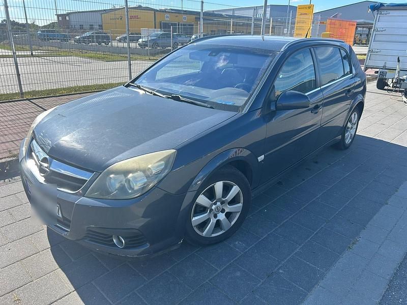 Blau Gebraucht 2006 Opel Signum Sport Kombi | 600 € (Superpreis) - Bild 1/3