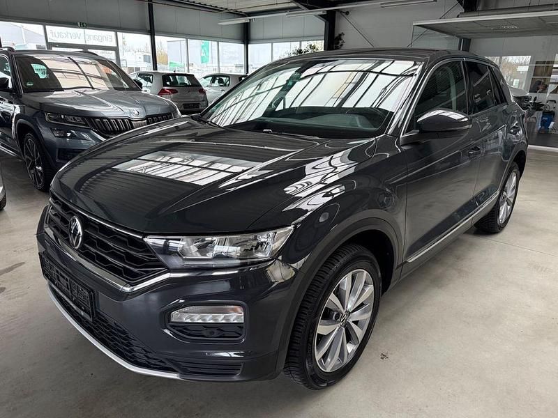 Gebraucht VW T-Roc Style 116 PS (85 kW) 2020 Grau SUV
