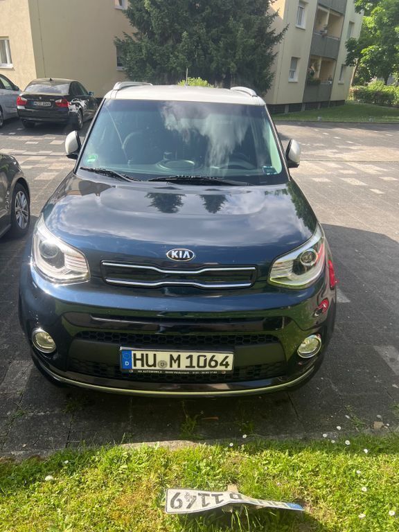 Blau Gebraucht 2016 Kia Soul Spirit SUV | 9.500 € (Guter Preis) - Bild 1/4