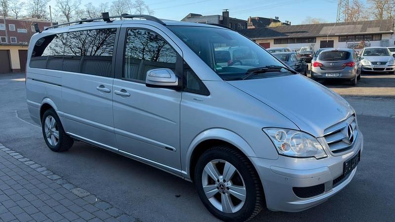 Gebraucht Mercedes Viano Edition 163 PS (119 kW) 2011 Silber Van / Kleinbus