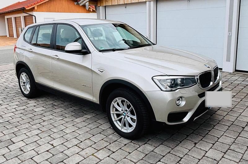 Gebraucht BMW X3 190 PS (139 kW) 2014 Silber SUV