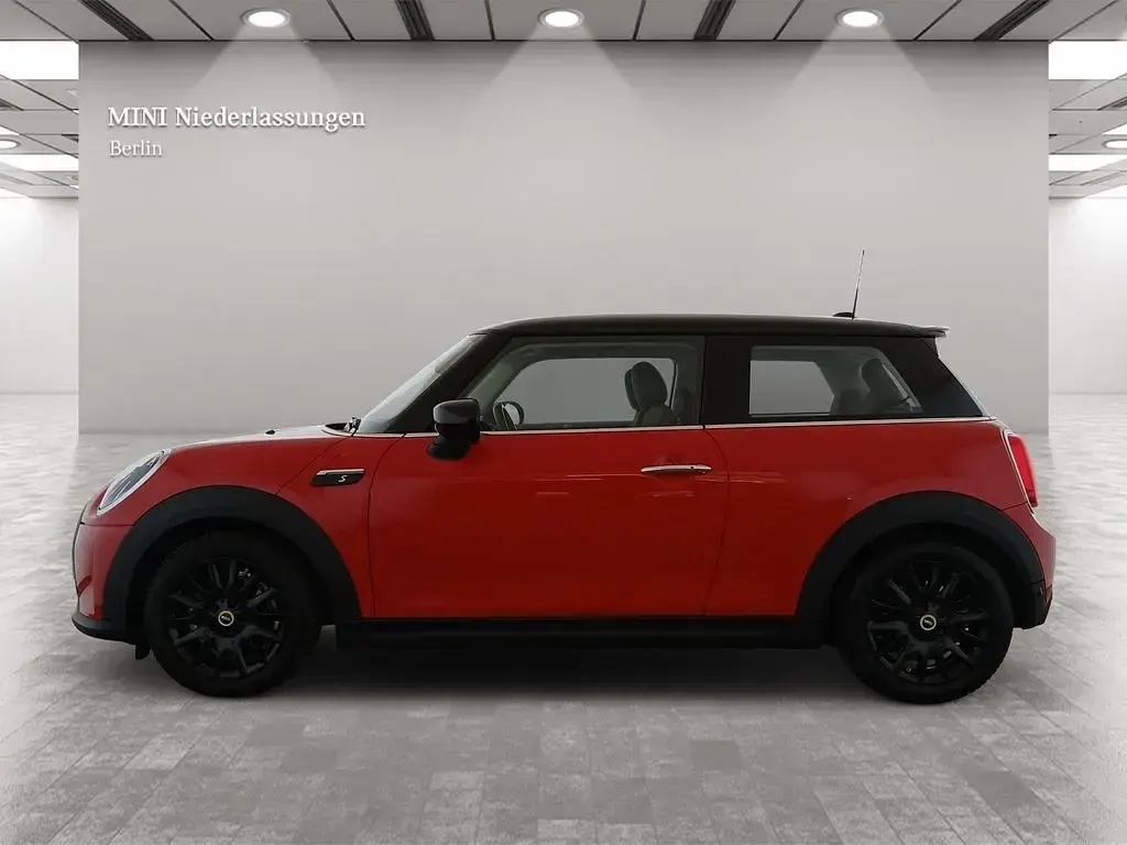 Gebraucht Mini Cooper SE 135 kW (184 PS) 2023 Rot Kleinwagen