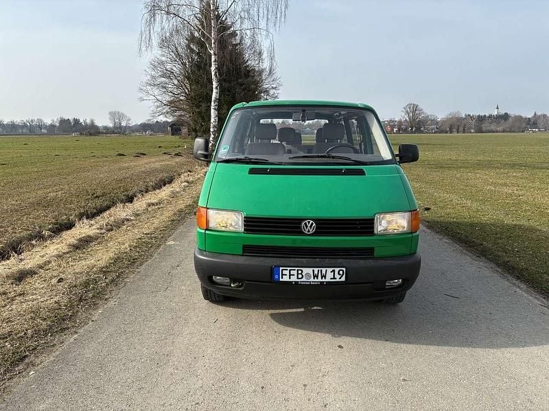 Gebraucht VW T4 116 PS (85 kW) 2000 Grün Van