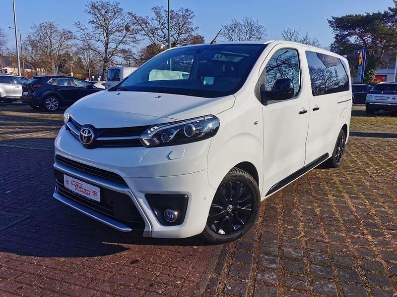 Gebraucht Toyota Proace Verso Executive 177 PS (130 kW) 2021 Weiß Kombi