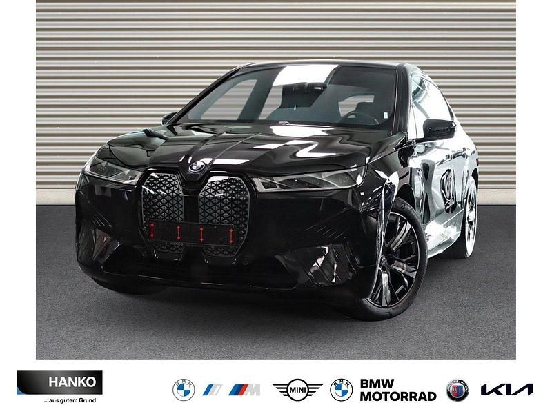 Saphirschwarz metallic Gebraucht 2022 BMW iX Sport Line SUV | 49.900 € (Etwas zu teuer) - Bild 1/3