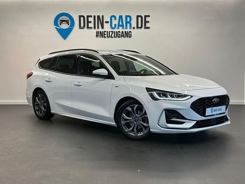 Gebraucht Ford Focus ST-Line X 155 PS (114 kW) 2023 Weiß Kombi