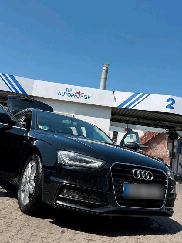 Schwarz Gebraucht 2015 Audi A4 Kombi | 8.499 € (Superpreis) - Bild 1/4