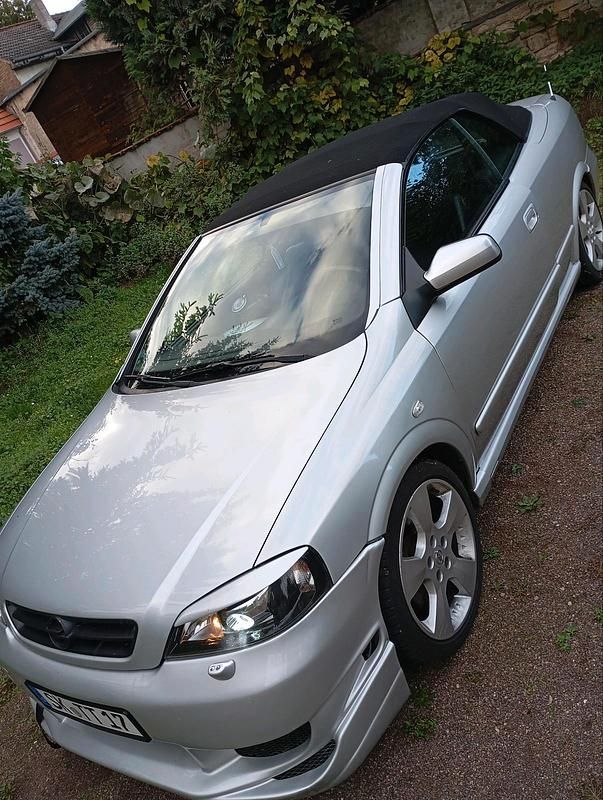 Silber Gebraucht 2002 Opel Astra Cabriolet Cabrio | 3.000 € - Bild 1/4