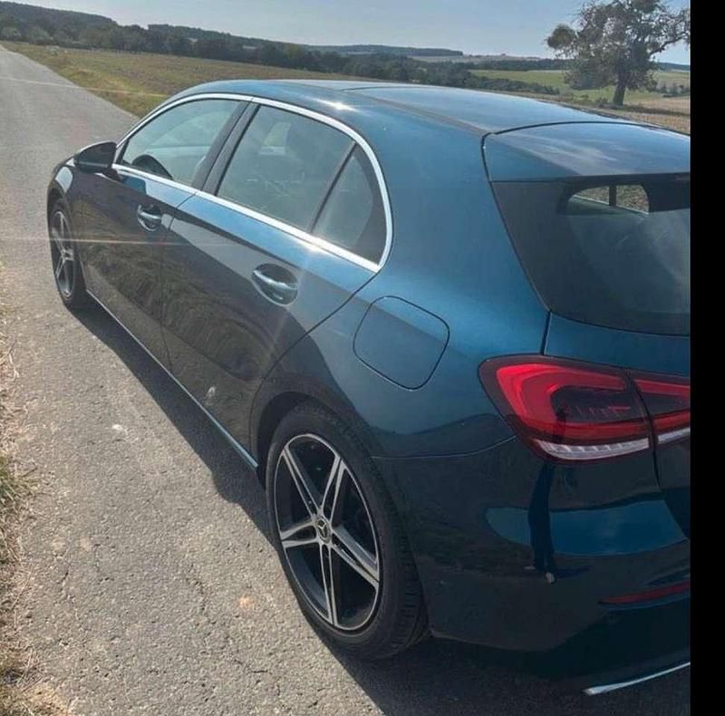 Gebraucht Mercedes A220 Progressive 190 PS (139 kW) 2019 Blau Limousine