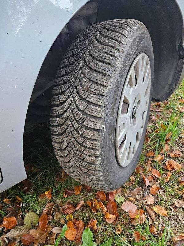 Gebraucht Citroën Nemo 73 PS (53 kW) 2009 Silber Van / Kleinbus