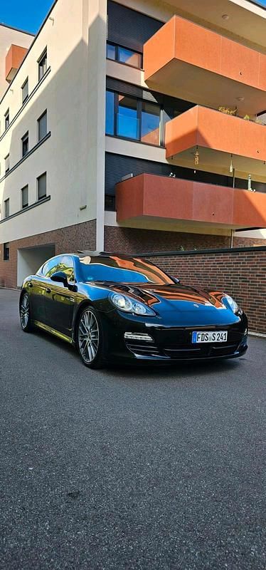 Schwarz Gebraucht 2013 Porsche Panamera Limousine | 22.999 € (Fairer Preis) - Bild 1/4