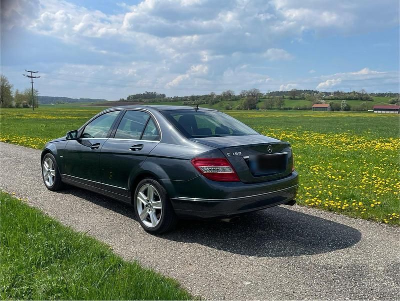 Gebraucht Mercedes C350 Elegance 231 PS (169 kW) 2010 Grau Limousine