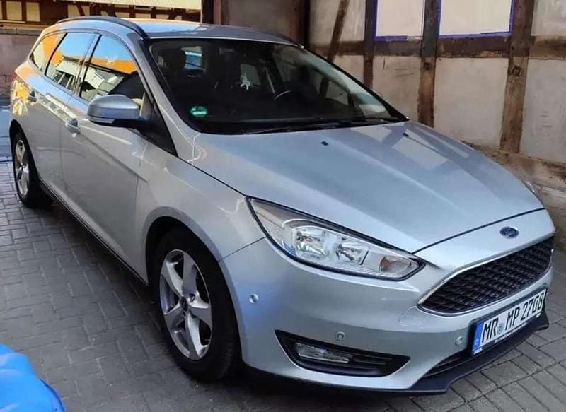 Gebraucht Ford Focus Business Edition 125 PS (91 kW) 2016 Silber Kombi