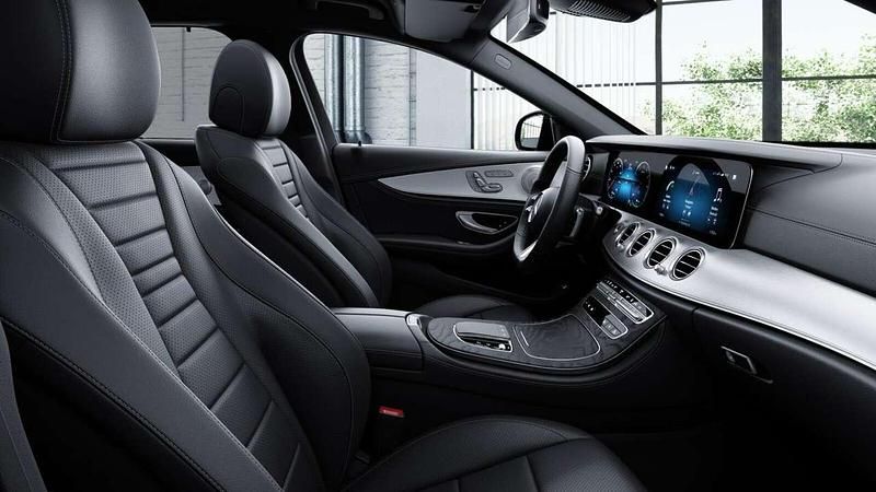 Gebraucht Mercedes E300 AMG 194 PS (142 kW) 2022 Graphitgrau Kombi