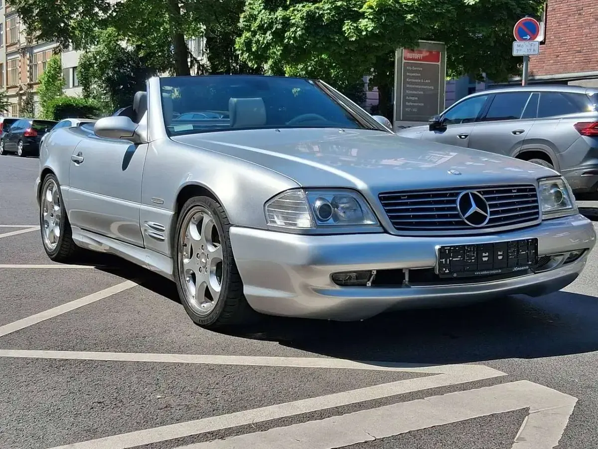 Gebraucht Mercedes SL500 Edition 326 PS (239 kW) 2002 Silver arrow metallic (777u) Cabrio