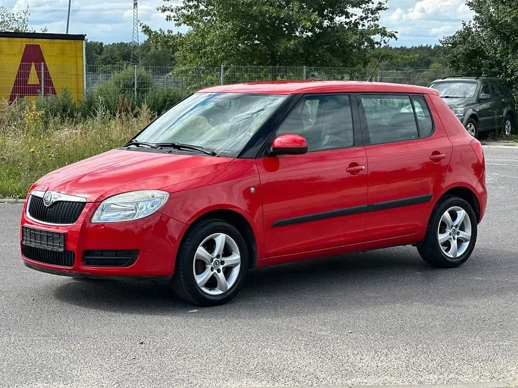 Gebraucht Skoda Fabia 60 PS (44 kW) 2009 Limousine