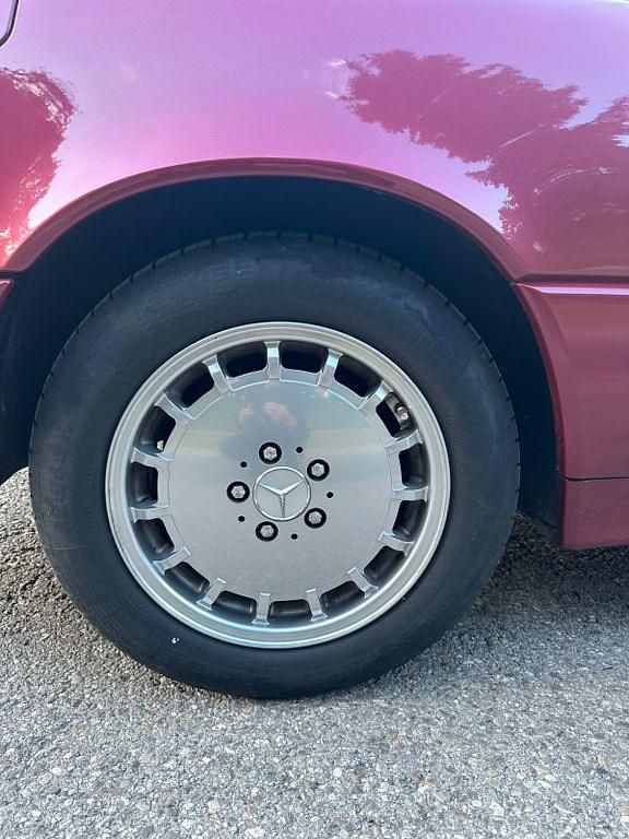 Gebraucht Mercedes SL280 193 PS (141 kW) 1995 Rot Cabrio