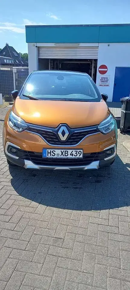 Gebraucht Renault Captur Intens 90 PS (66 kW) 2018 Orange SUV