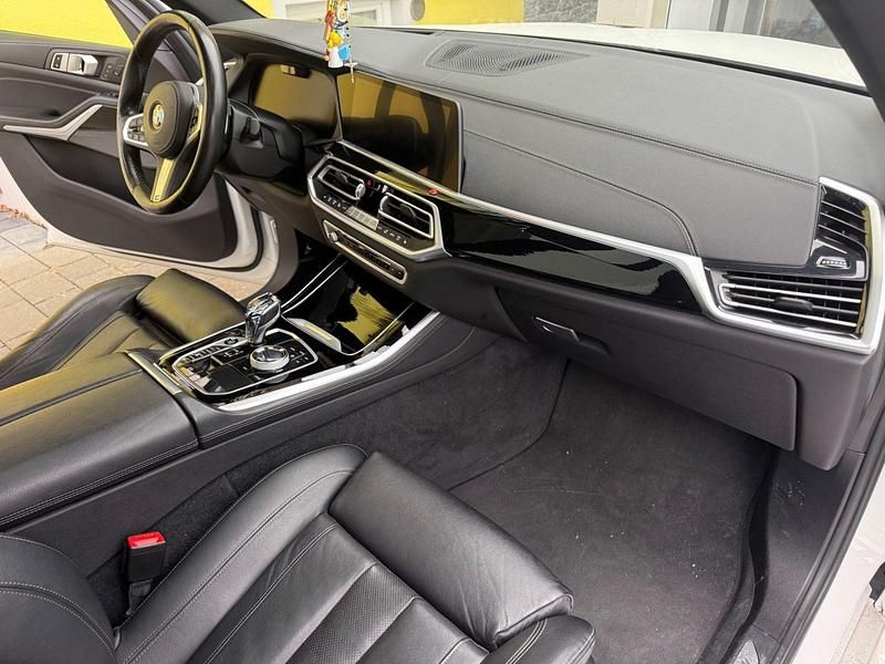 Gebraucht BMW X5 M50 Performance 400 PS (294 kW) 2019 Weiß SUV