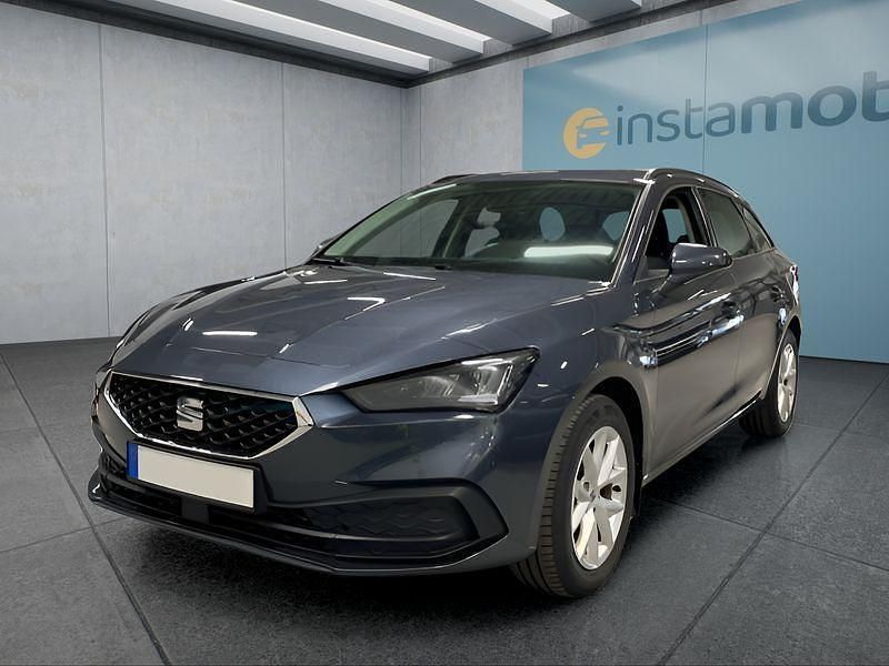 Grau Gebraucht 2024 Seat Leon ST Style Kombi | 22.049 € (Guter Preis) - Bild 1/4