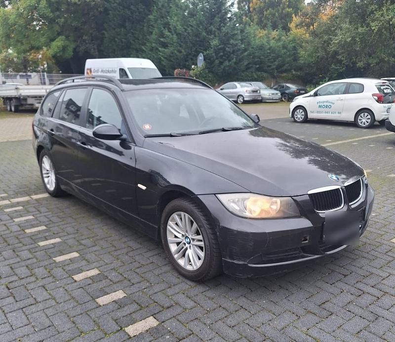 Gebraucht 2006 BMW 320 Kombi | 1.799 € (Superpreis) - Bild 1/4