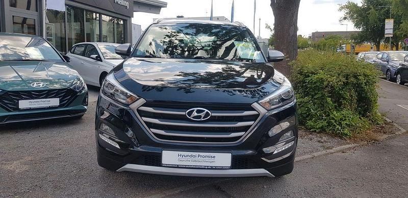 Schwarz Gebraucht 2018 Hyundai Tucson Advantage SUV | 18.650 € (Fairer Preis) - Bild 1/4