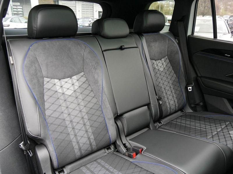 Gebraucht VW Tayron R-line 204 PS (150 kW) 2025 Weiß SUV