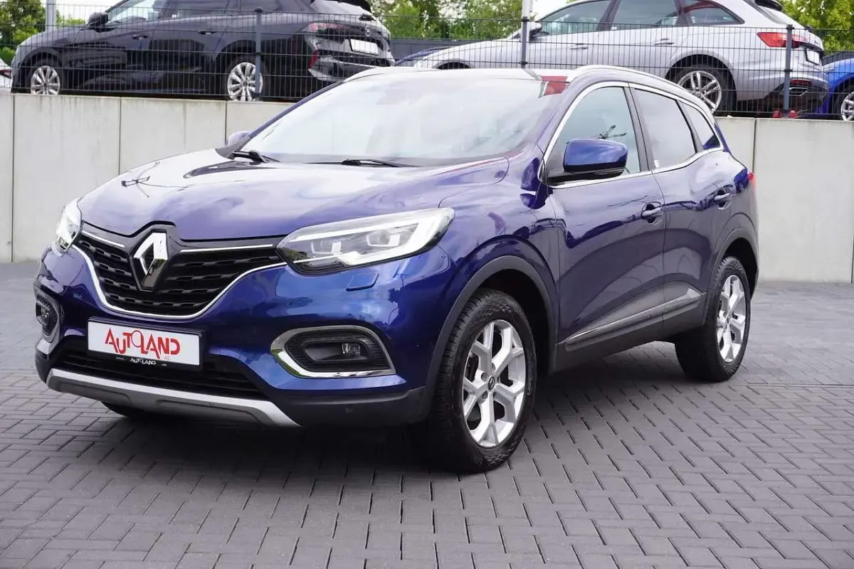Gebraucht Renault Kadjar Intens 158 PS (116 kW) 2020 Blau SUV