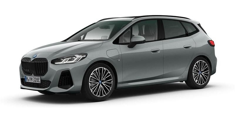 Grau Gebraucht 2025 BMW 230e Active Tourer Comfort Edition Van / Kleinbus | 50.948 € (Teuer) - Bild 1/4