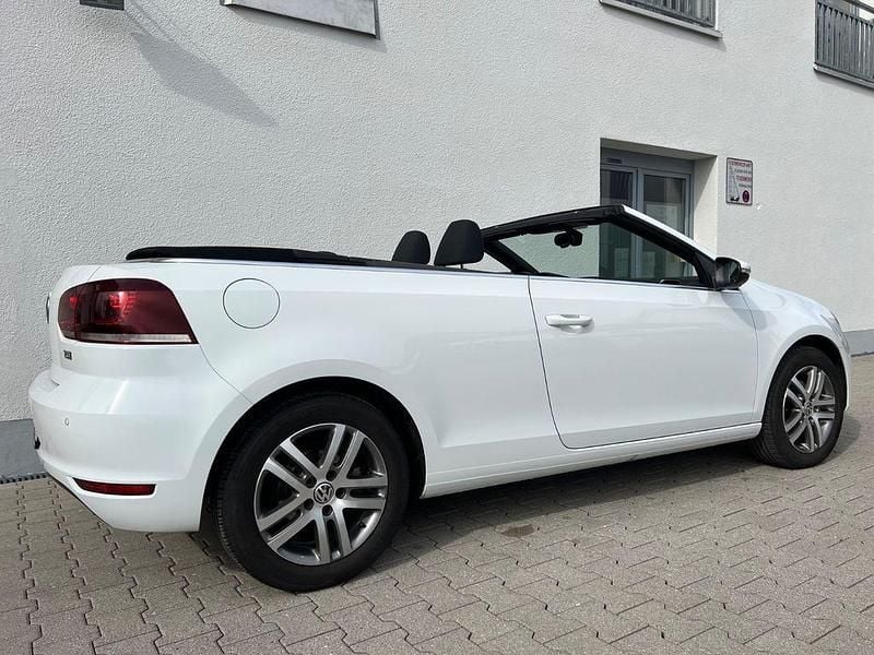 Gebraucht VW Golf Cabriolet 122 PS (89 kW) 2012 Weiß Cabrio
