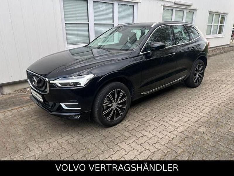 Black solid Gebraucht 2017 Volvo XC60 Inscription SUV | 29.890 € (Superpreis) - Bild 1/4