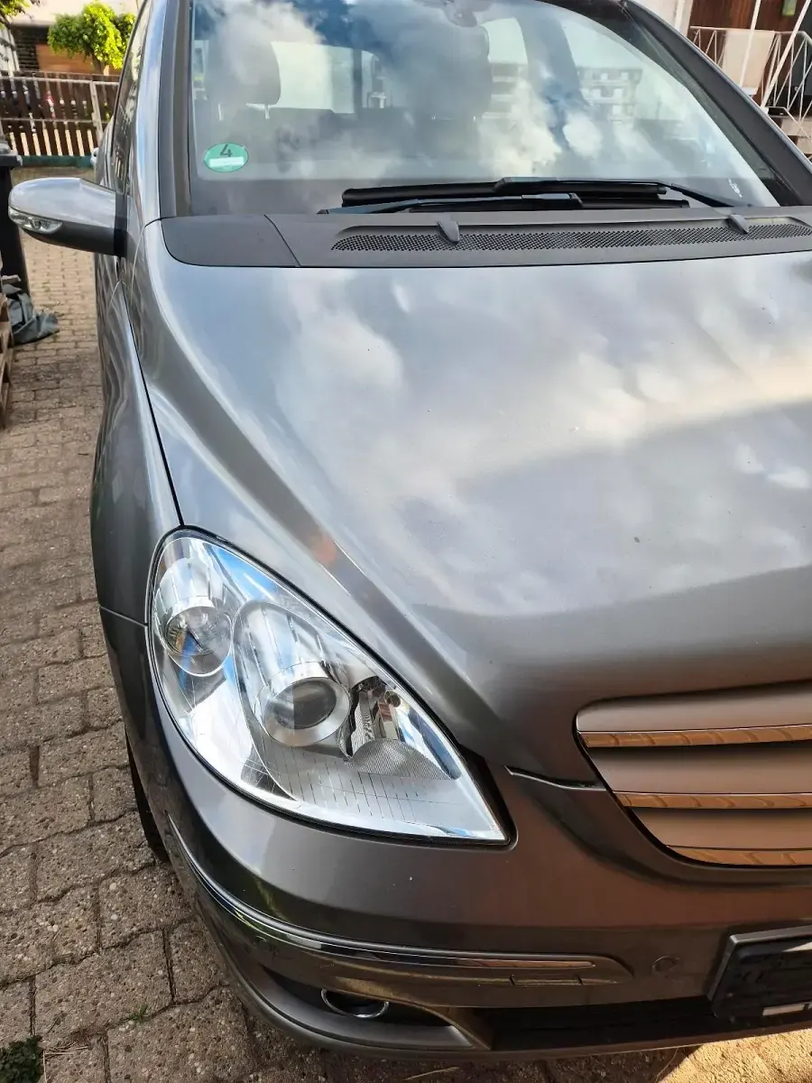 Gebraucht Mercedes 200 136 PS (100 kW) 2006 Gold Kleinwagen