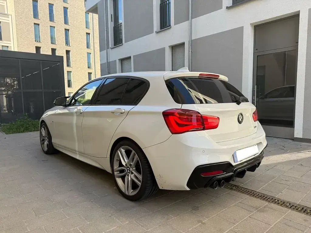 Gebraucht BMW 120 M Performance 190 PS (139 kW) 2016 Weiß Kleinwagen