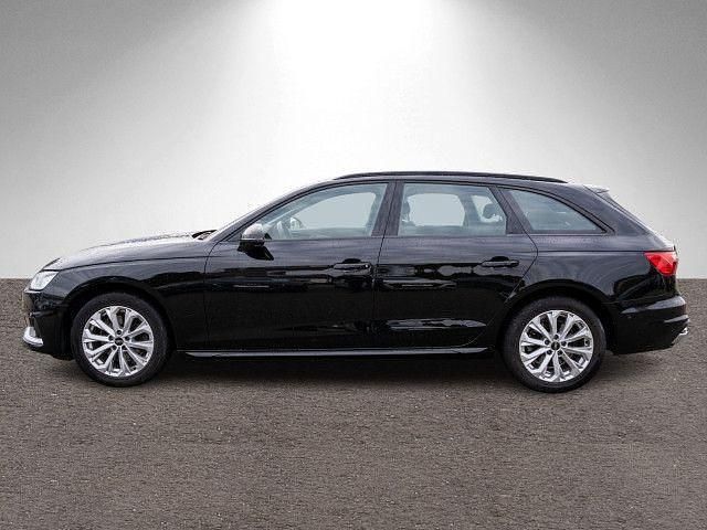 Gebraucht Audi A4 Advanced Plus 136 PS (100 kW) 2022 Brillantschwarz Kombi