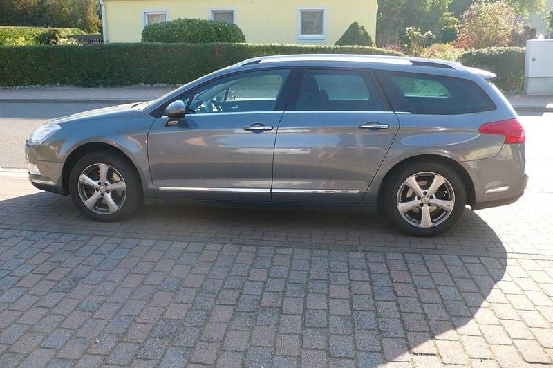 Grau Gebraucht 2008 Citroën C5 Exclusive Kombi | 2.499 € (Superpreis) - Bild 1/4