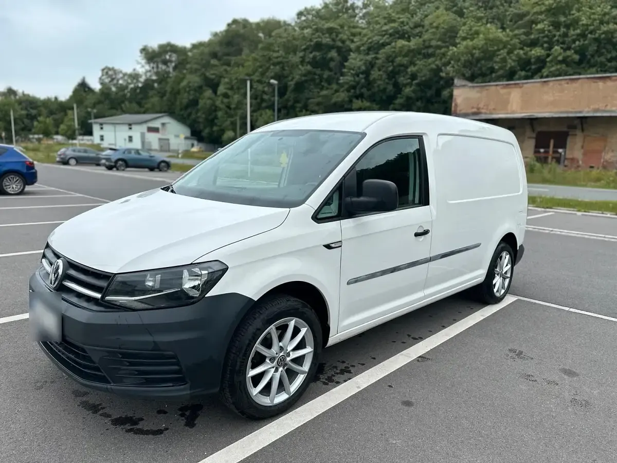 Gebraucht VW Caddy 102 PS (75 kW) 2018 Weiß Van / Kleinbus