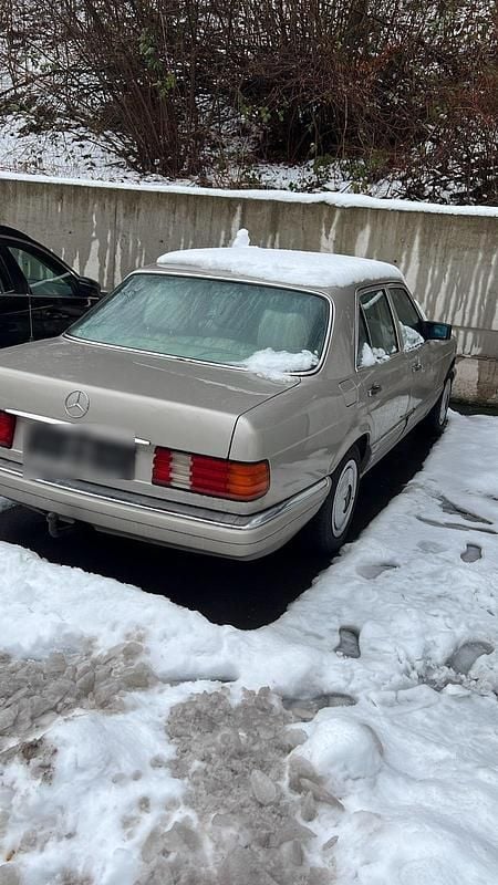 Gold Gebraucht 1987 Mercedes S300 Limousine | 8.450 € - Bild 1/4