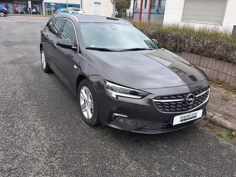 Braun Gebraucht 2021 Opel Insignia Elegance Kombi | 14.990 € (Superpreis) - Bild 1/4