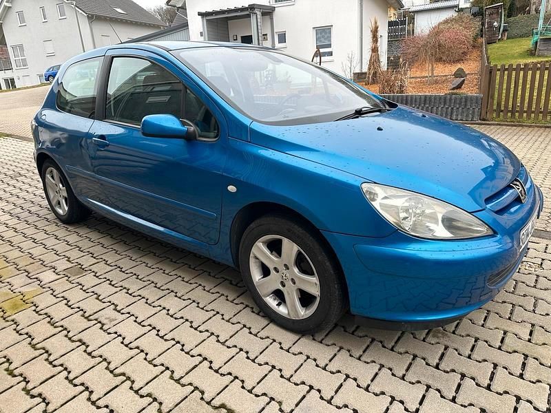 Gebraucht Peugeot 307 136 PS (100 kW) 2004 Blau Kleinwagen