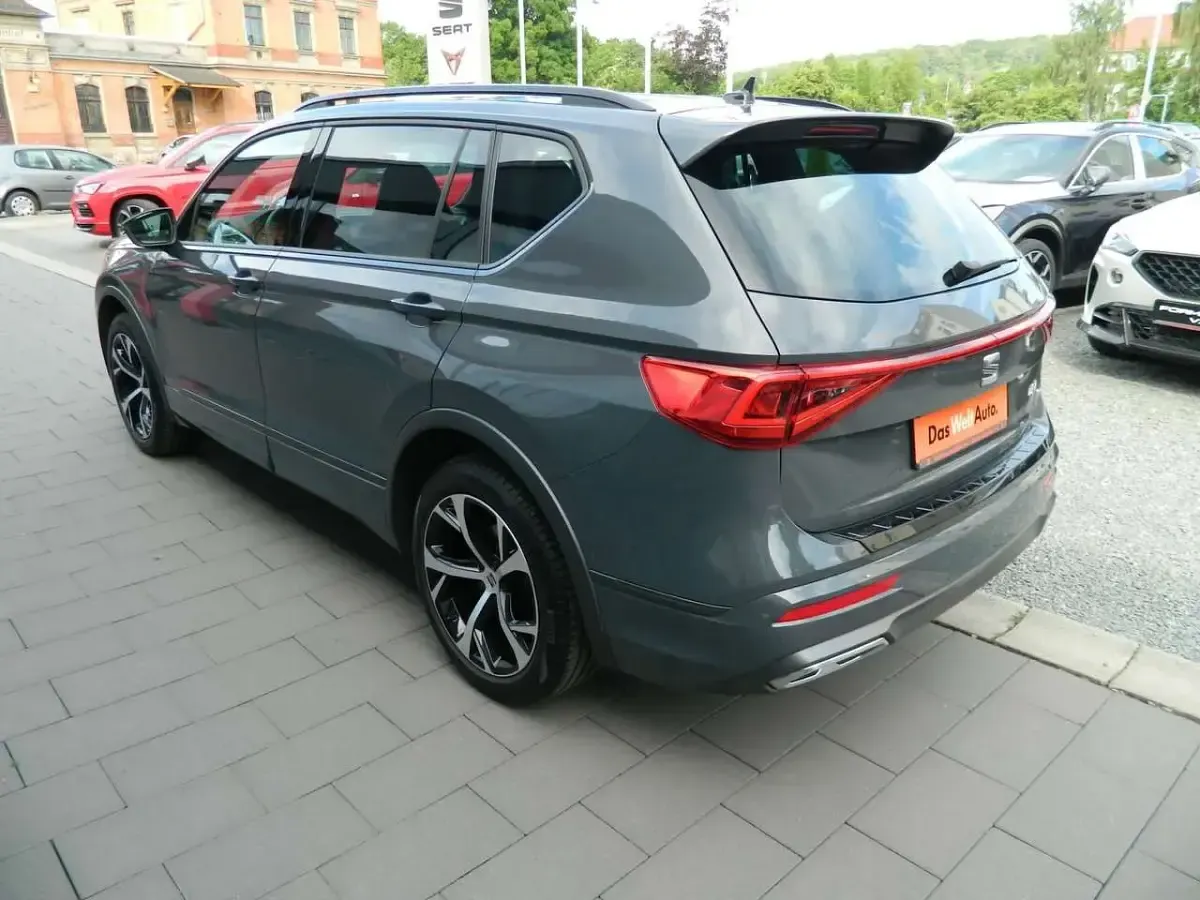 Gebraucht Seat Tarraco 4Drive 200 PS (147 kW) 2021 Grau SUV